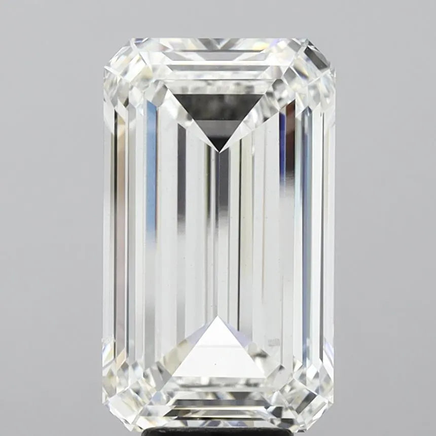 9.09ct Emerald Lab Grown Diamond (Colour F, Clarity VS1, IGI Certified)