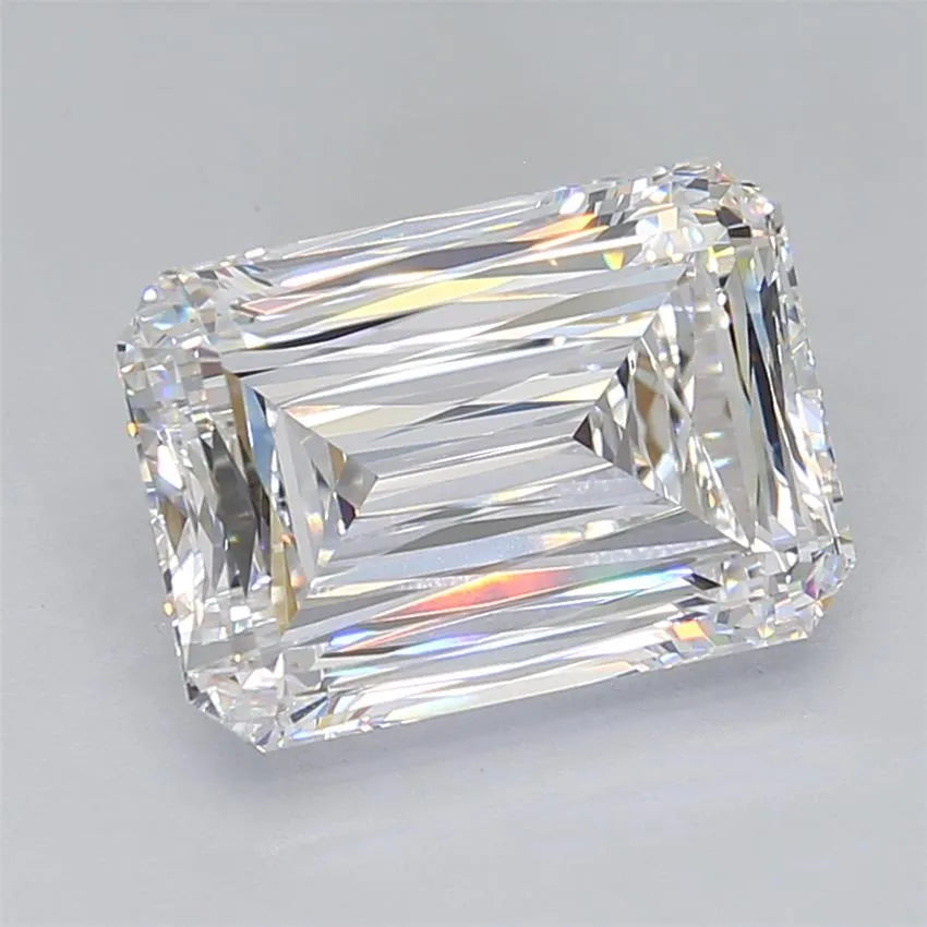 9.02ct Radiant Lab Grown Diamond (Colour E, Clarity VS1, IGI Certified)