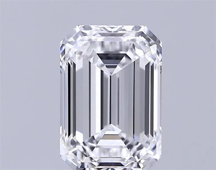 3.71ct Emerald Lab Grown Diamond (Colour F, Clarity VS1, IGI Certified)