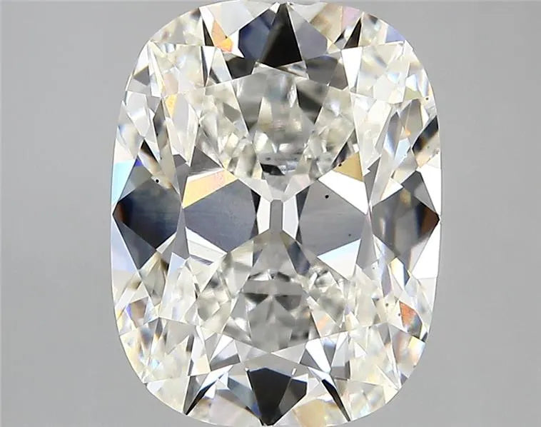 4.27ct Cushion modified Lab Grown Diamond (Colour F, Clarity VS1, IGI Certified)