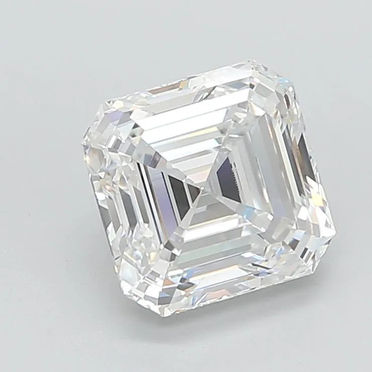 5.06ct Square emerald Lab Grown Diamond (Colour E, Clarity VVS2, IGI Certified)