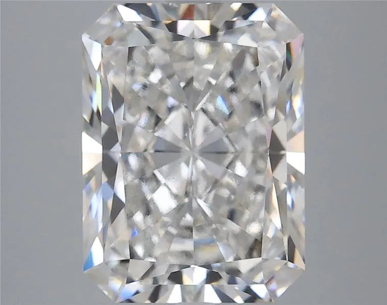 5.32ct Radiant Lab Grown Diamond (Colour G, Clarity VS1, IGI Certified)