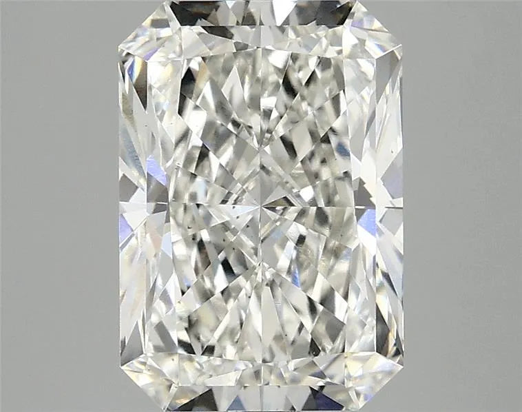 3.45ct Radiant Lab Grown Diamond (Colour G, Clarity VS1, IGI Certified)