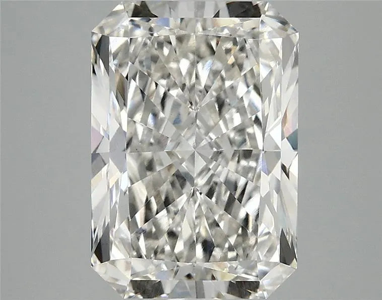 3.94ct Radiant Lab Grown Diamond (Colour G, Clarity VS1, IGI Certified)