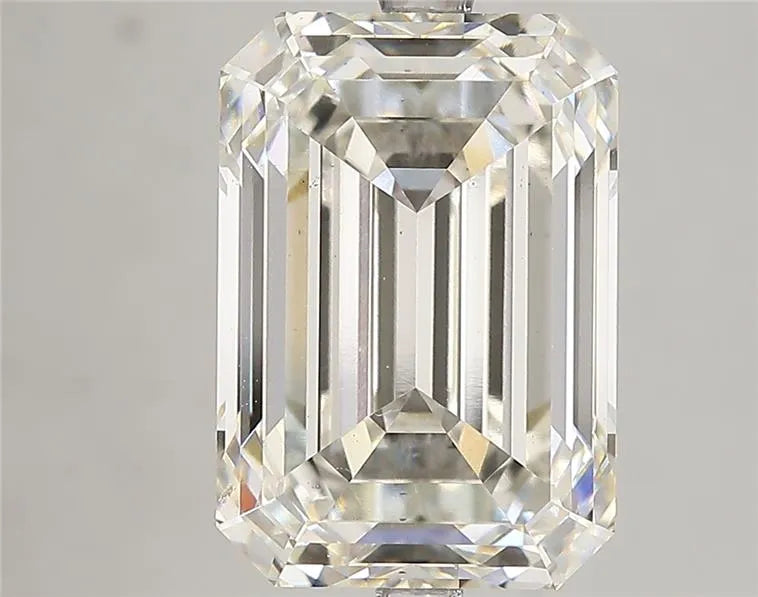 7.27ct Emerald Lab Grown Diamond (Colour J, Clarity VS2, IGI Certified)
