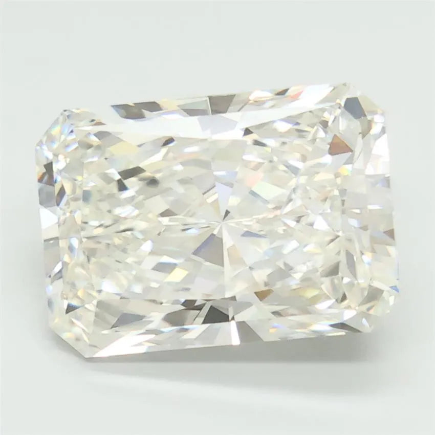 5.00ct Radiant Lab Grown Diamond (Colour G, Clarity VVS2, Cut EX, IGI Certified)