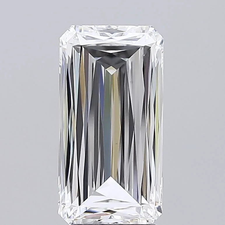 4.07ct Radiant Lab Grown Diamond (Colour F, Clarity VS1, IGI Certified)