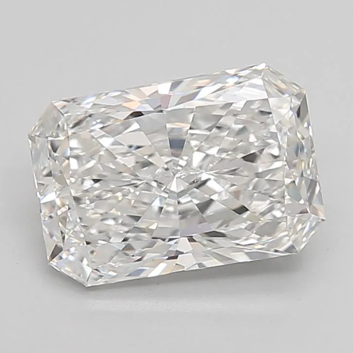 3.03ct Radiant Lab Grown Diamond (Colour F, Clarity VVS2, IGI Certified)
