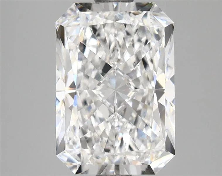 2.50ct Radiant Lab Grown Diamond (Colour D, Clarity VS1, IGI Certified)