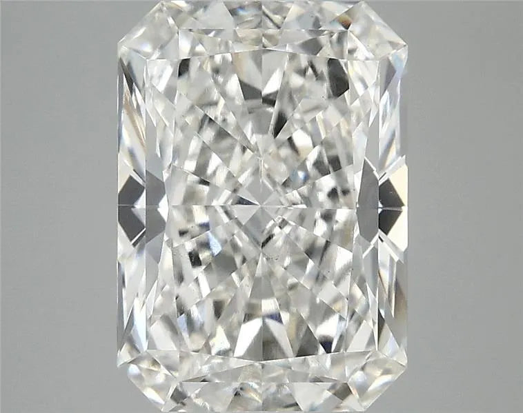 3.87ct Radiant Lab Grown Diamond (Colour G, Clarity VS1, IGI Certified)